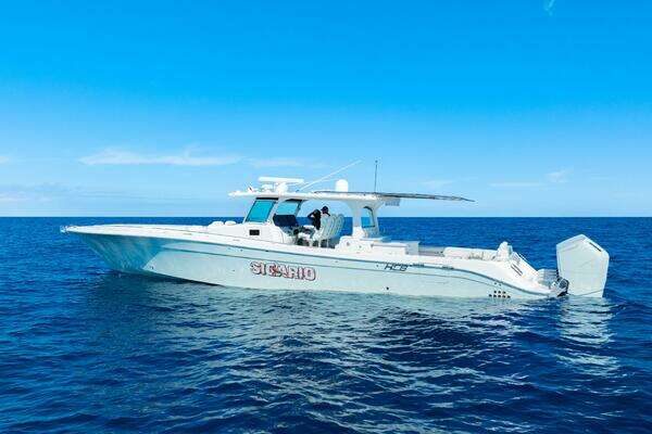 HCB 53 Suenos RXV Yacht For Sale