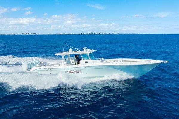 HCB 53 Suenos RXV Yacht For Sale