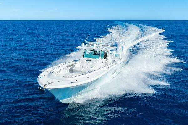 HCB 53 Suenos RXV Yacht For Sale