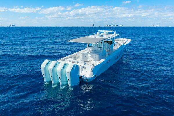 HCB 53 Suenos RXV Yacht For Sale