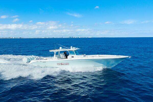 HCB 53 Suenos RXV Yacht For Sale