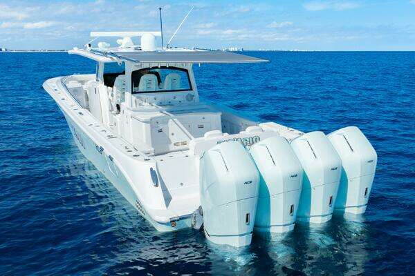 HCB 53 Suenos RXV Yacht For Sale