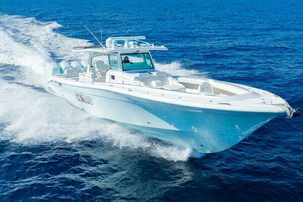 HCB 53 Suenos RXV Yacht For Sale