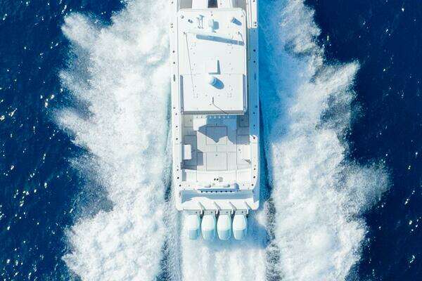 HCB 53 Suenos RXV Yacht For Sale