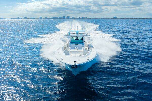 HCB 53 Suenos RXV Yacht For Sale