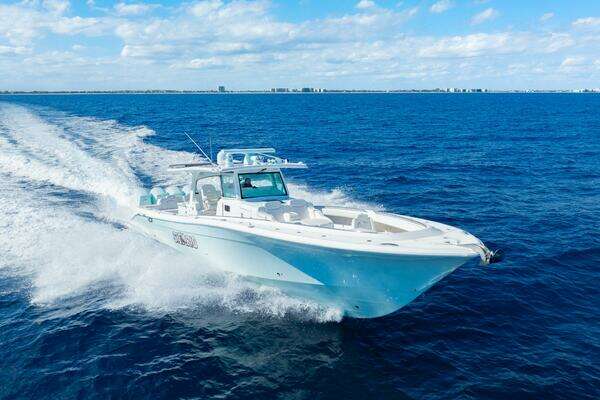 HCB 53 Suenos RXV Yacht For Sale