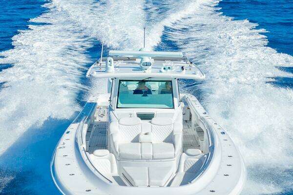 HCB 53 Suenos RXV Yacht For Sale