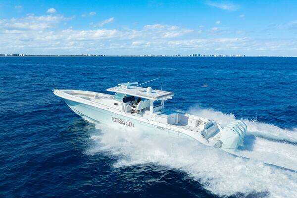 HCB 53 Suenos RXV Yacht For Sale