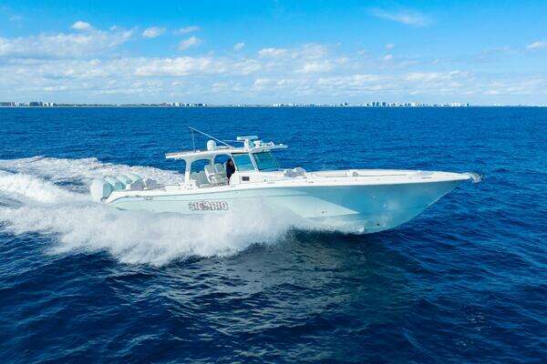 HCB 53 Suenos RXV Yacht For Sale