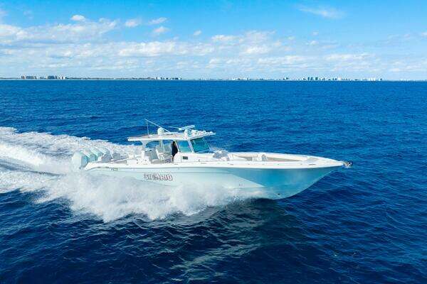 HCB 53 Suenos RXV Yacht For Sale