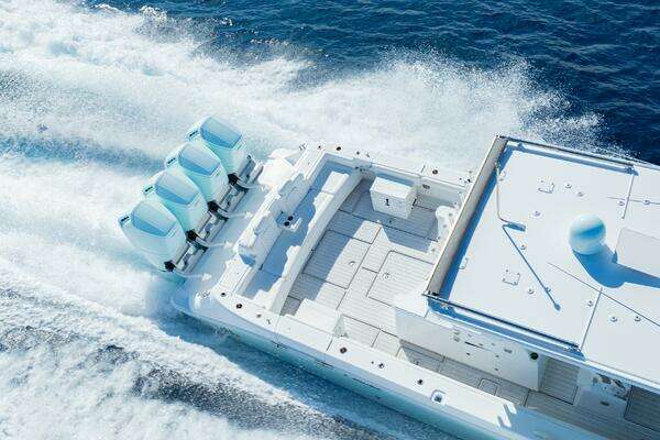 HCB 53 Suenos RXV Yacht For Sale