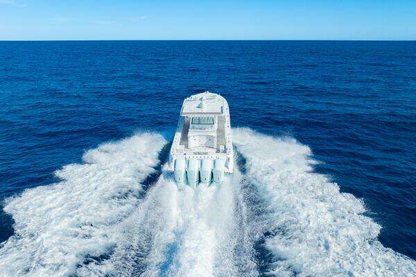 HCB 53 Suenos RXV Yacht For Sale