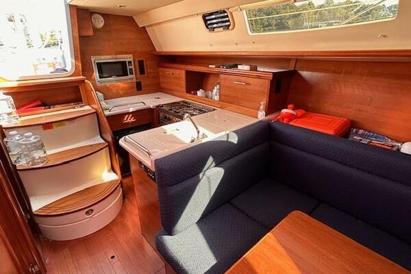 33ft Marlow Hunter Yacht For Sale