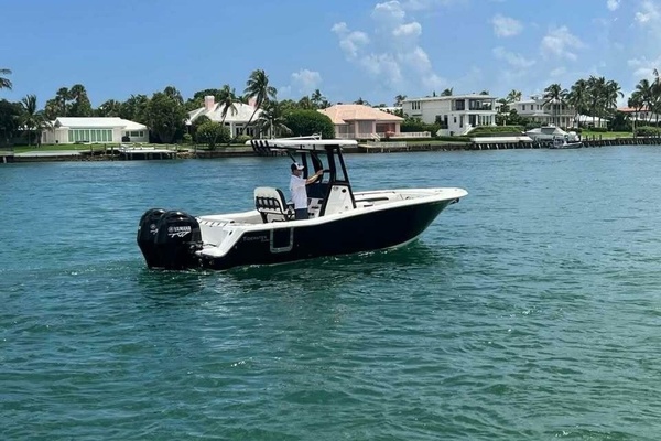 25ft Tidewater Yacht For Sale