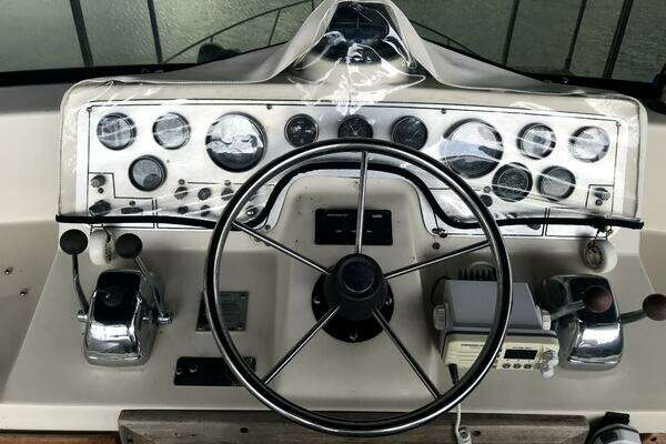 Photo of the 1986 Mainship 40' Double Cabin "Frayd Knot"