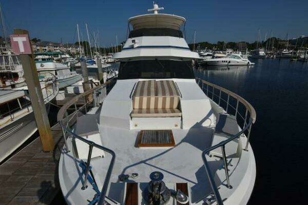Unique Skill 80ft Hatteras Yacht For Sale
