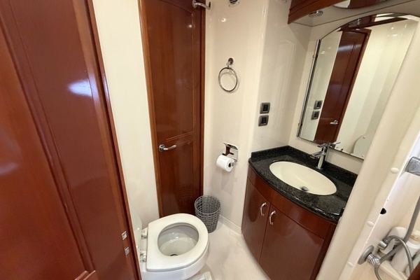 Seas The Day 56ft Carver Yacht For Sale
