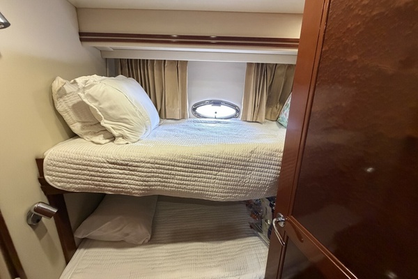 Seas The Day 56ft Carver Yacht For Sale