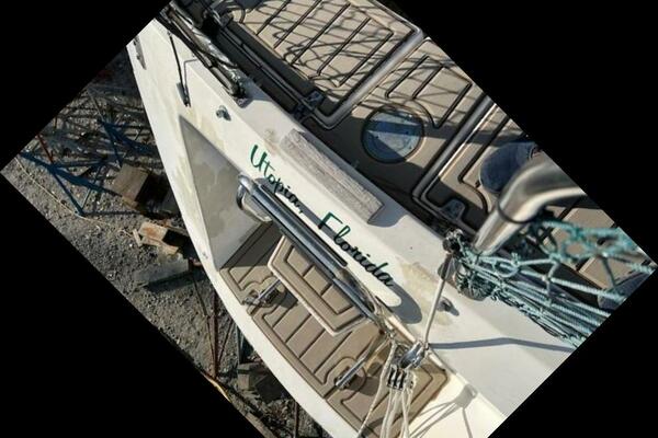 Unruly Julie 40ft Caliber Yacht For Sale
