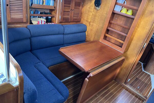 40ft Freedom Yacht For Sale