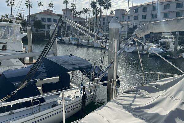 Photo of the 2005 Nordic Tugs 37 "Moon River"