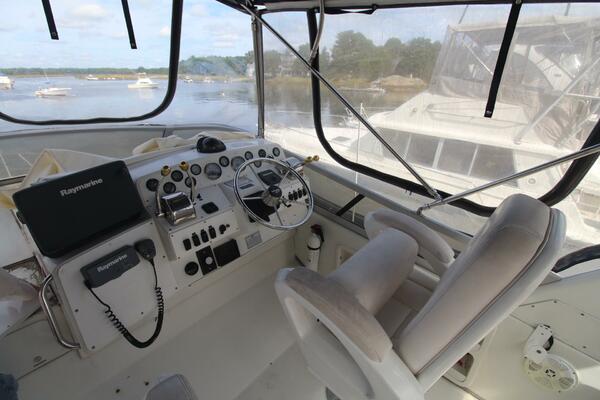 One Mower Time  37ft Carver Yacht For Sale