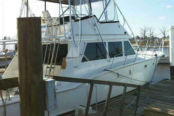 Photo of the 1987 Hatteras  "The Office"