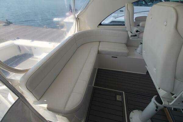 Cabo 40 Hardtop Express Yacht For Sale