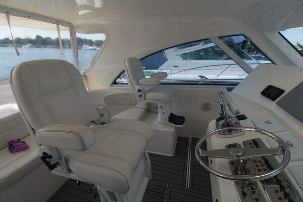 Cabo 40 Hardtop Express Yacht For Sale