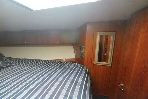Cabo 40 Hardtop Express Yacht For Sale