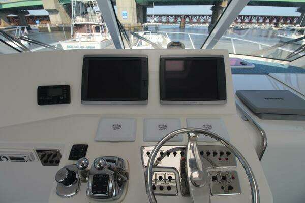 Cabo 40 Hardtop Express Yacht For Sale