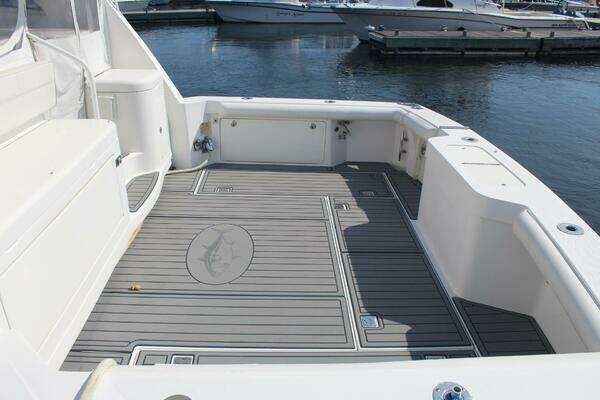 Cabo 40 Hardtop Express Yacht For Sale