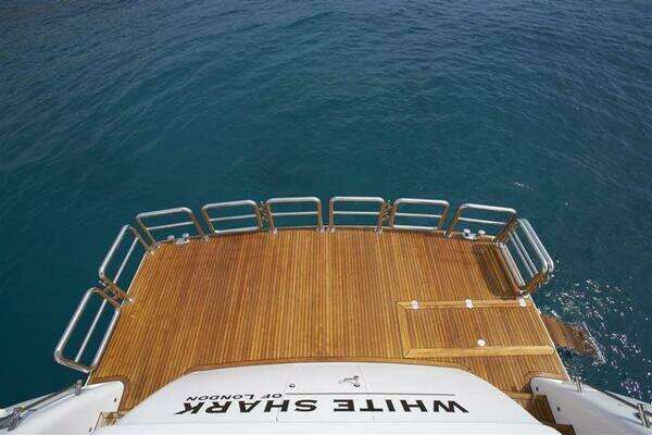 JOHNSON 110 FLYBRIDGE 110ft Johnson Yacht For Sale