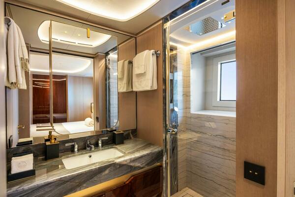 BELLA VITA 116ft Benetti Yacht For Sale