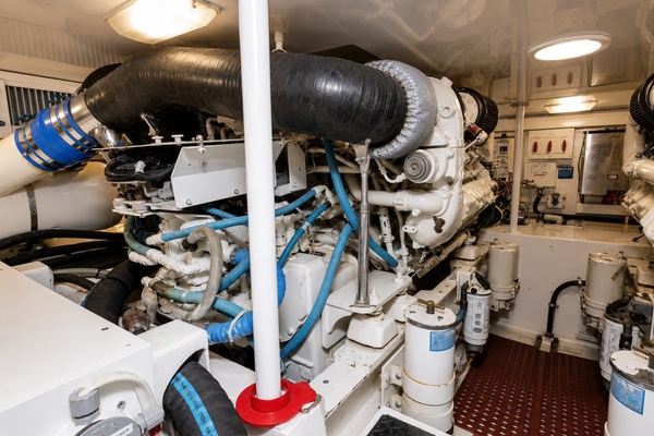 Clean Livin  45ft Viking Yacht For Sale