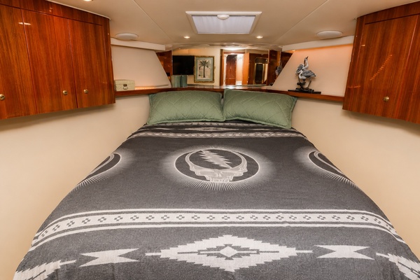 Clean Livin  45ft Viking Yacht For Sale