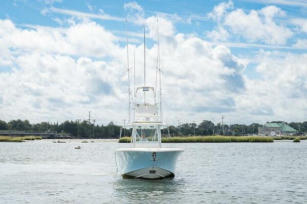 39ft SeaVee Yacht For Sale 39ft SeaVee Yacht For Sale