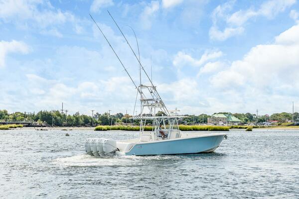 39ft SeaVee Yacht For Sale