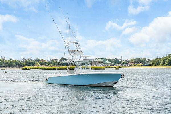 39ft SeaVee Yacht For Sale