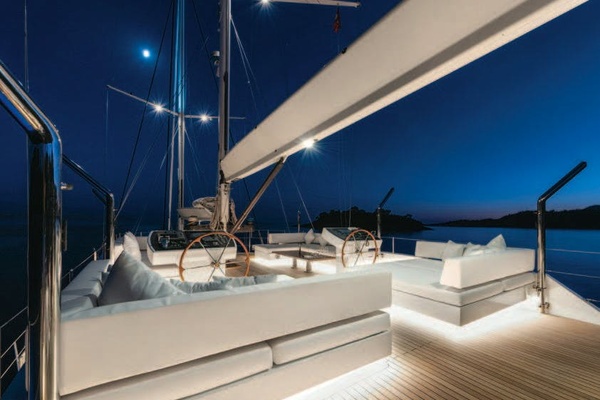 ATLANTIKA 131ft Costruzioni Navali Tigullio Castagnola Yacht For Sale