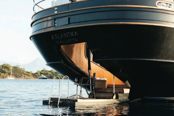 ATLANTIKA 131ft Costruzioni Navali Tigullio Castagnola Yacht For Sale