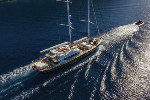 Photo of the 2013 Costruzioni Navali Tigullio Castagnola Custom "ATLANTIKA"