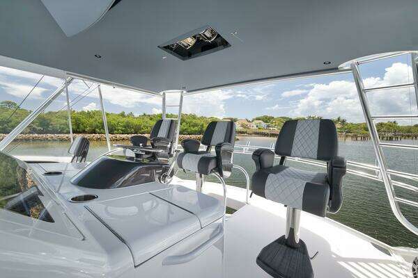 Viking Convertible Yacht For Sale