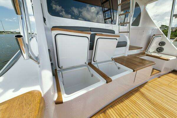 Viking Convertible Yacht For Sale