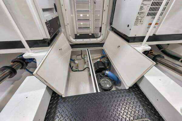 Viking Convertible Yacht For Sale