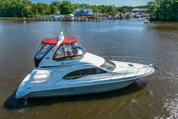 2005 Sea Ray 42