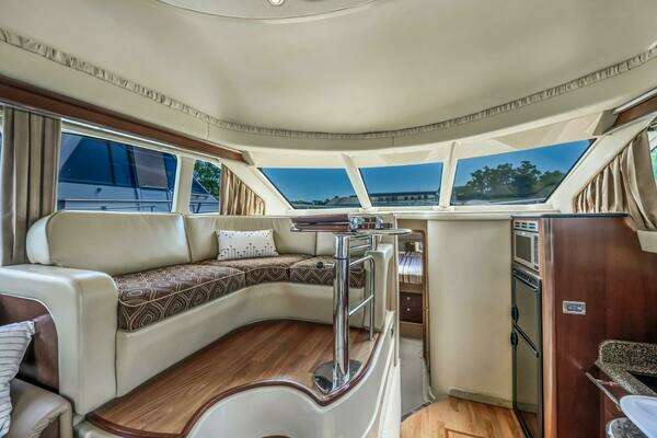 2005 Sea Ray 42