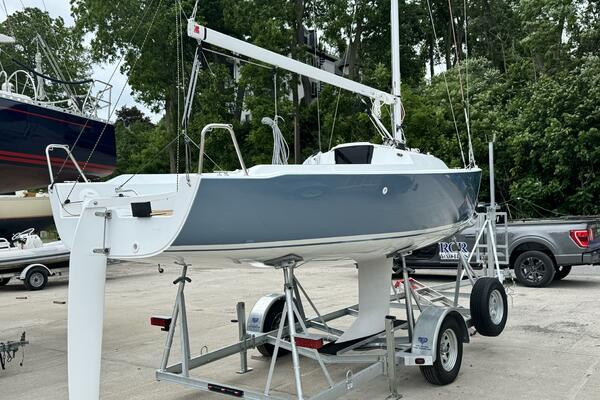 23ft J Boats Yacht For Sale