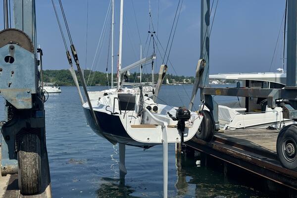 23ft J Boats Yacht For Sale