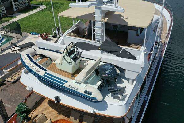 Captivator 84ft Palmer Johnson Yacht For Sale